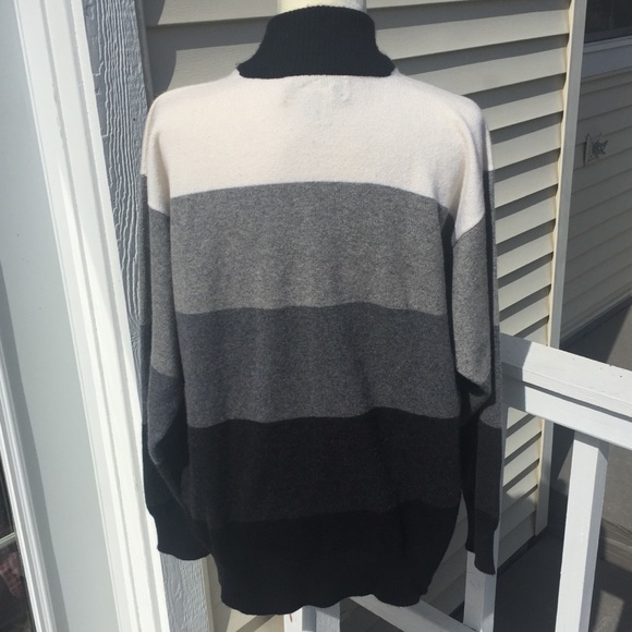 Clan Douglas Cashmere Sweater. - Picture 4 of 8